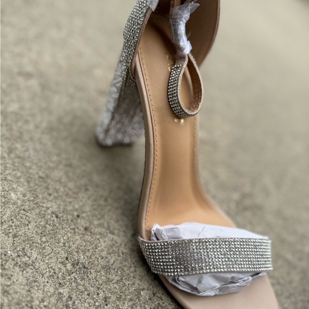 Shoe Dazzle Silver Embellished Heels